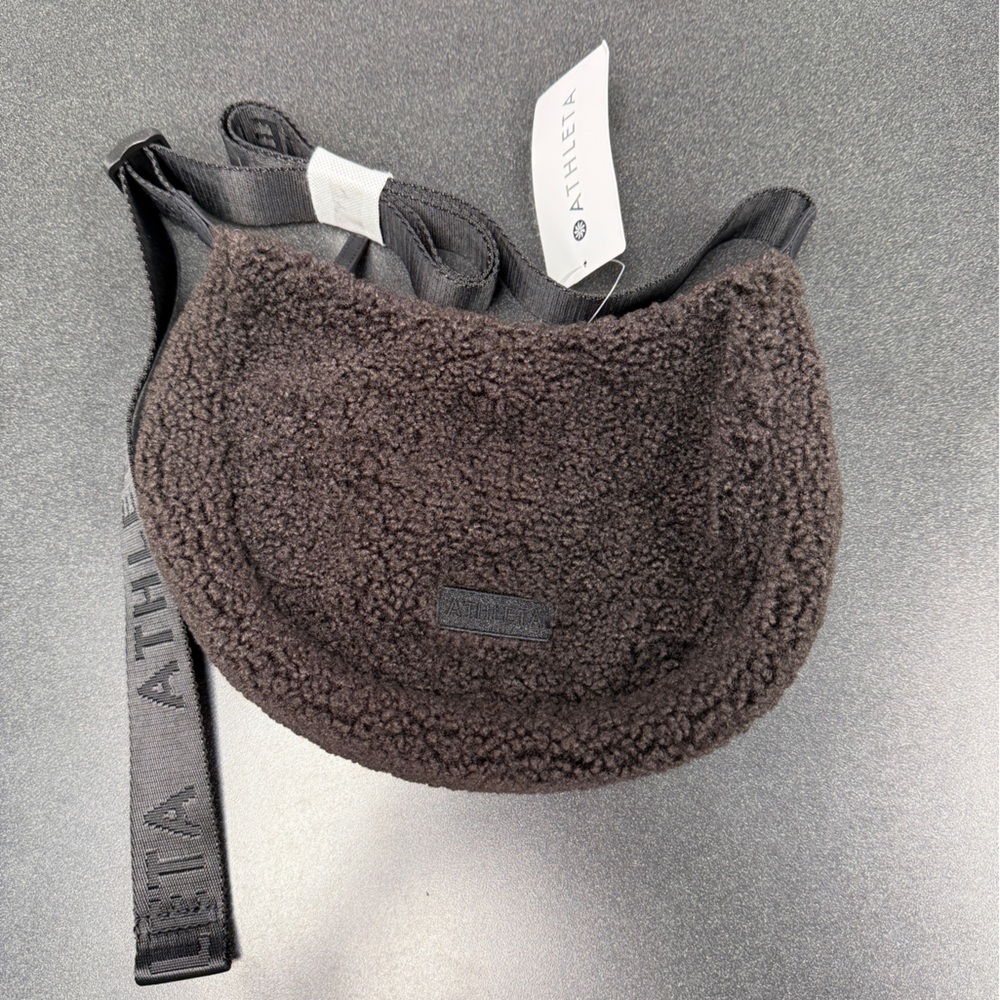 Athleta All About Sherpa Mini Crescent Bag - Picture 4 of 5